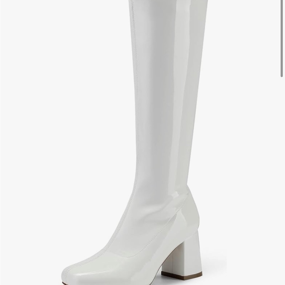 Elegant White Knee-High Women's Boots